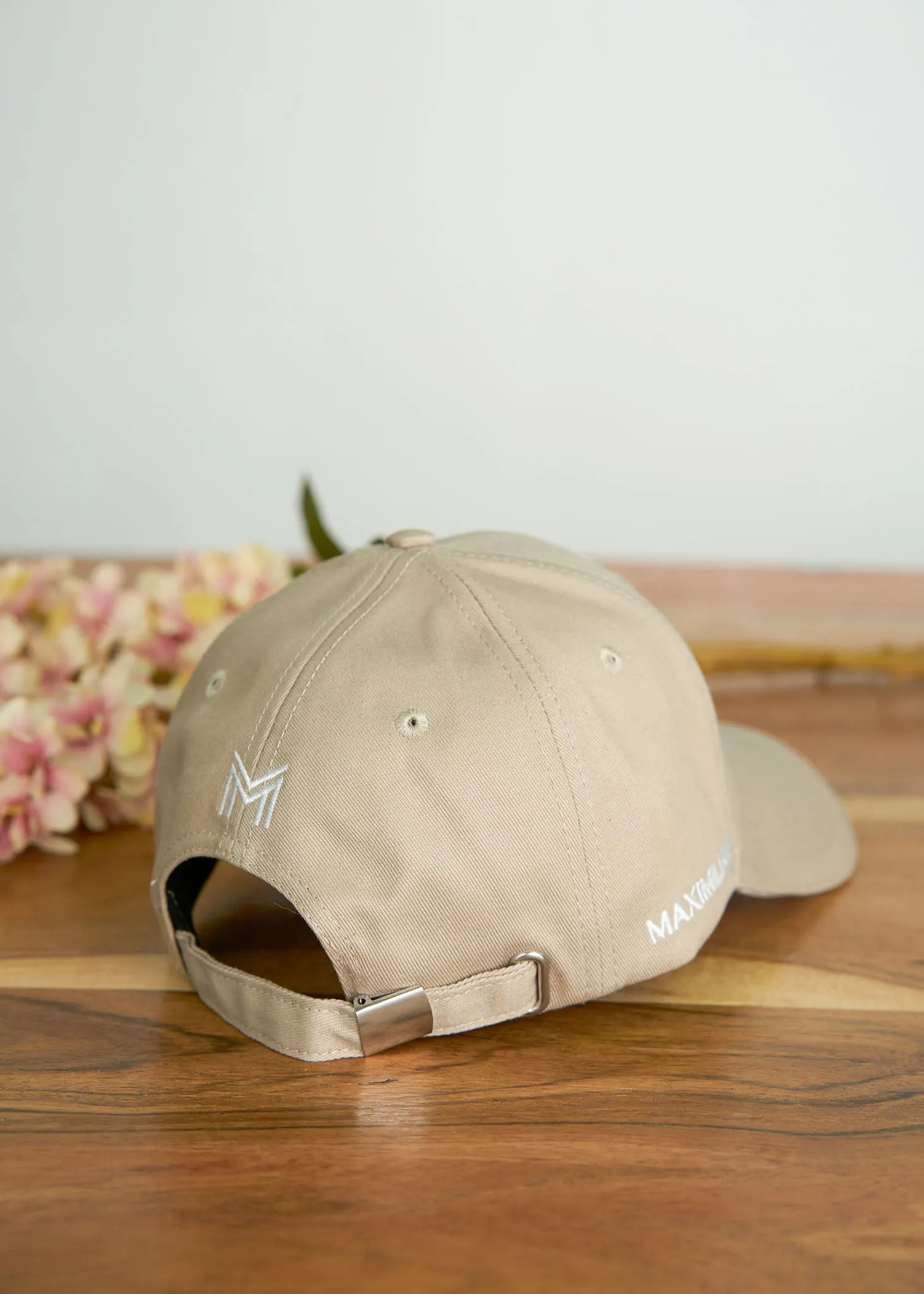 Cap (Beige/White)