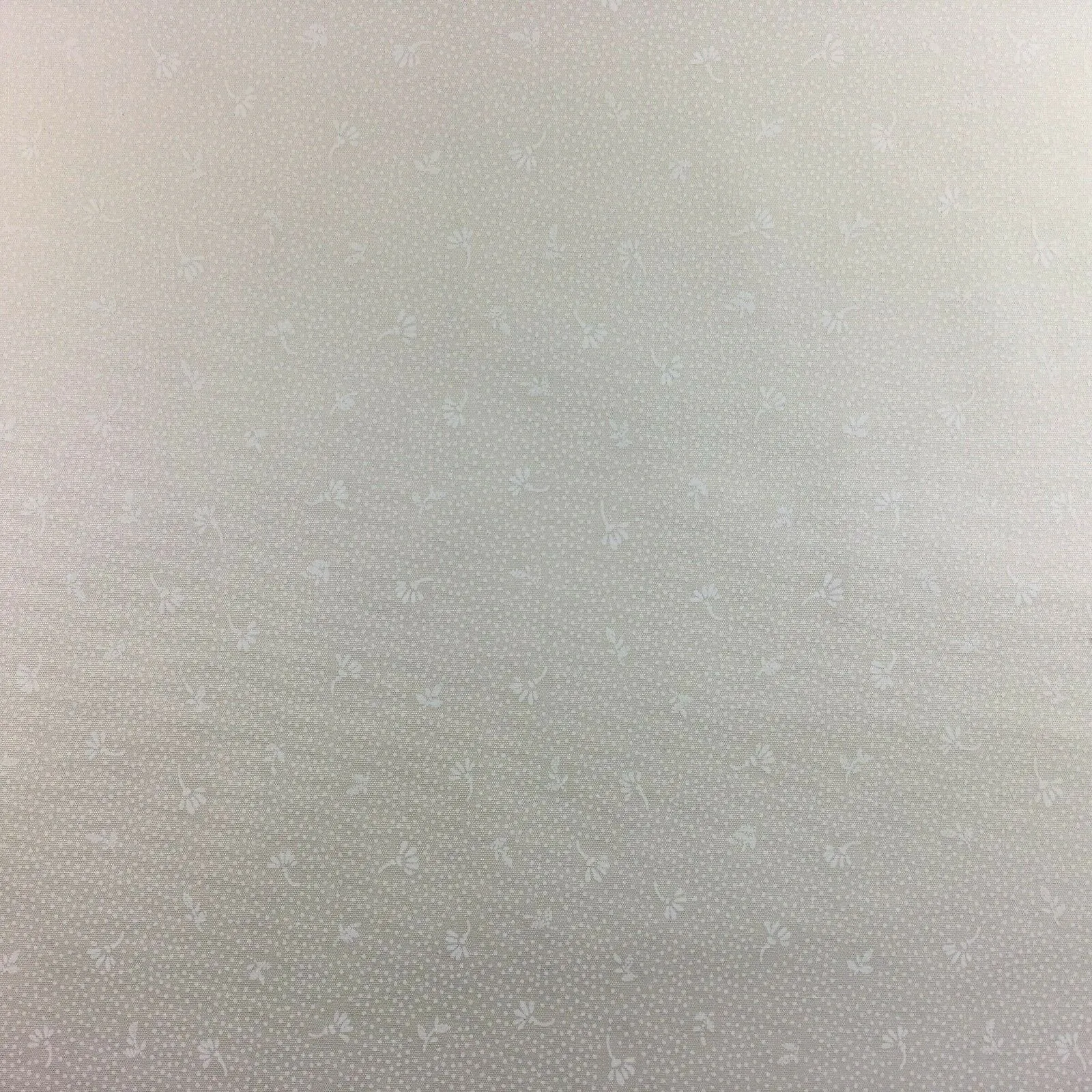Cream Floral 100% Cotton poplin printed craft fabric 45" M734 Mtex