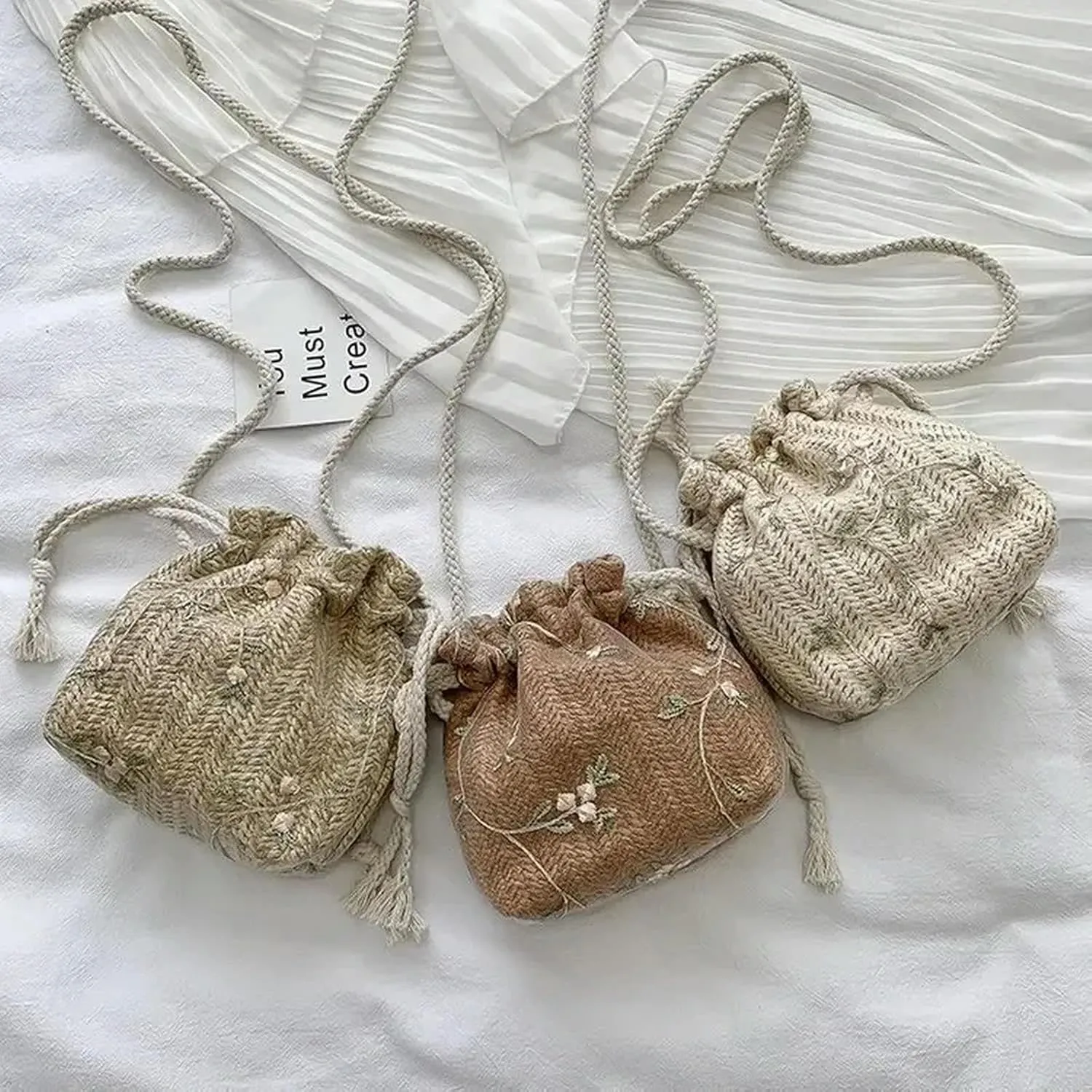 Small Shoulder Bags Women Straw Drawstring Bucket Bag Flower Embroidery Beach Crossbody Handbags